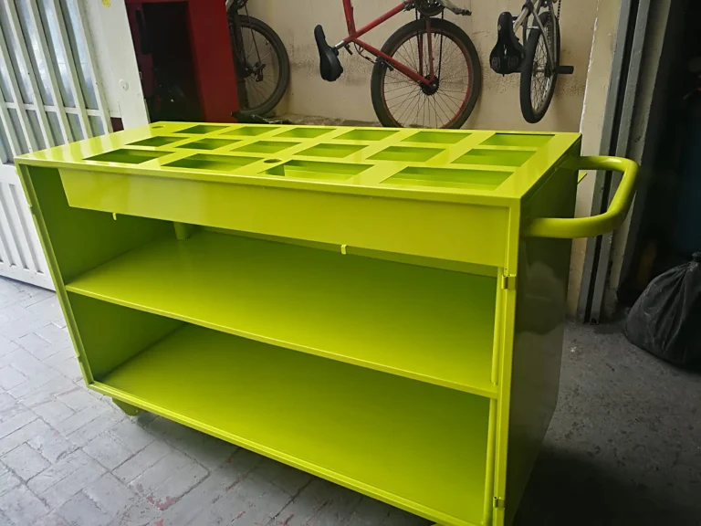 Carro estantería verde